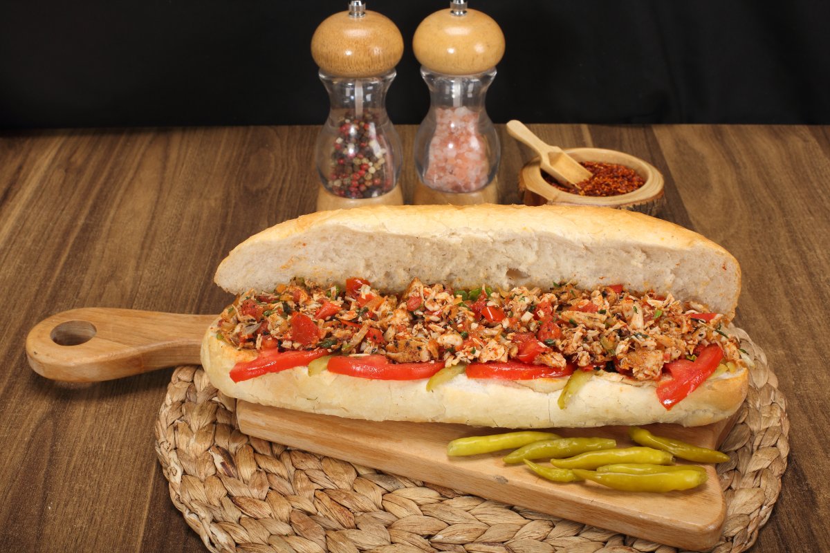 Ekmek Arası Tavuk Tantuni