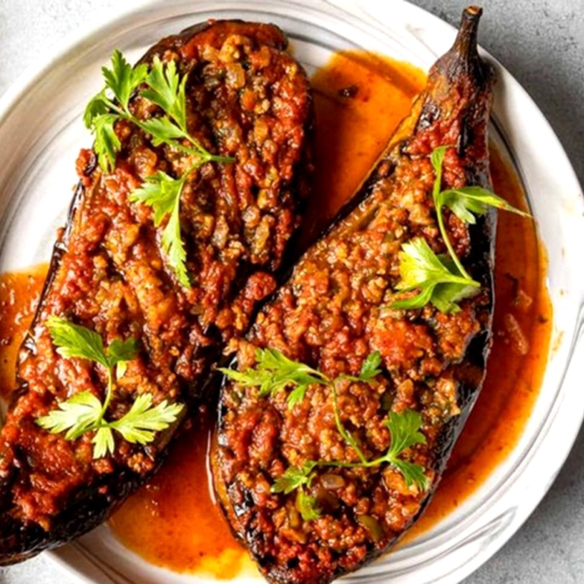 Karnıyarık Yemeği