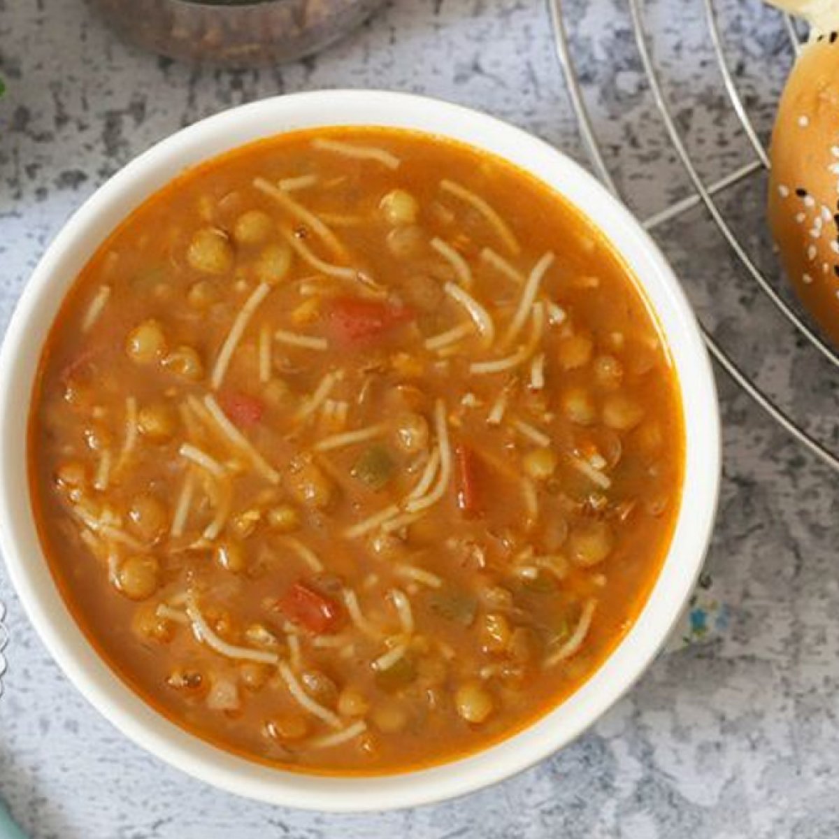 Şehriyeli Yeşil Mercimek Çorbası